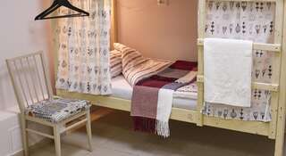 Гостиница Bookowski Hostel Арзамас Спальное место на двухъярусной кровати в общем номере для мужчин и женщин-1